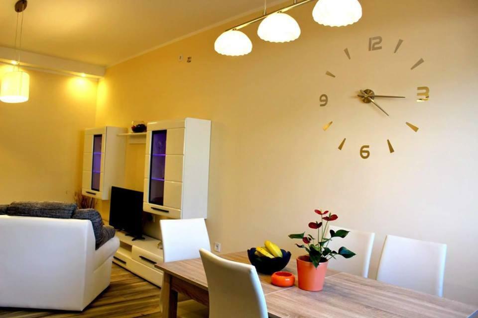 Apartments Klaudija PUY Eksteriør bilde